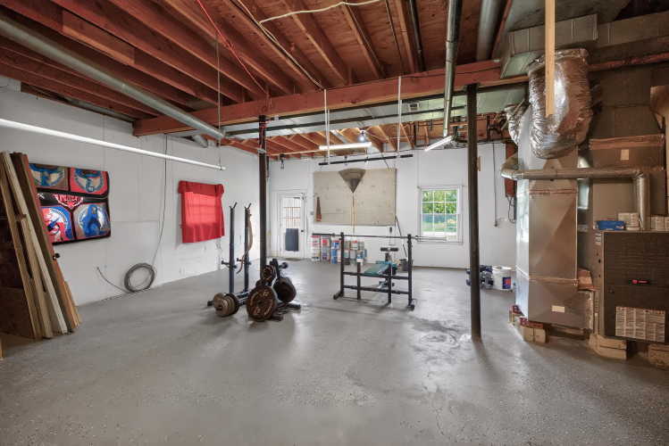 Listing Image 32