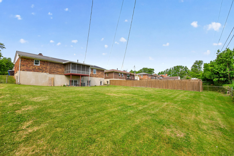 Listing Image 37