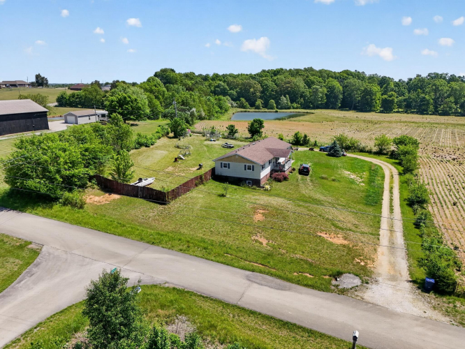 Listing Image 14