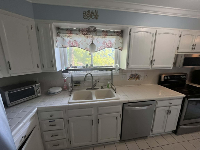Listing Image 16