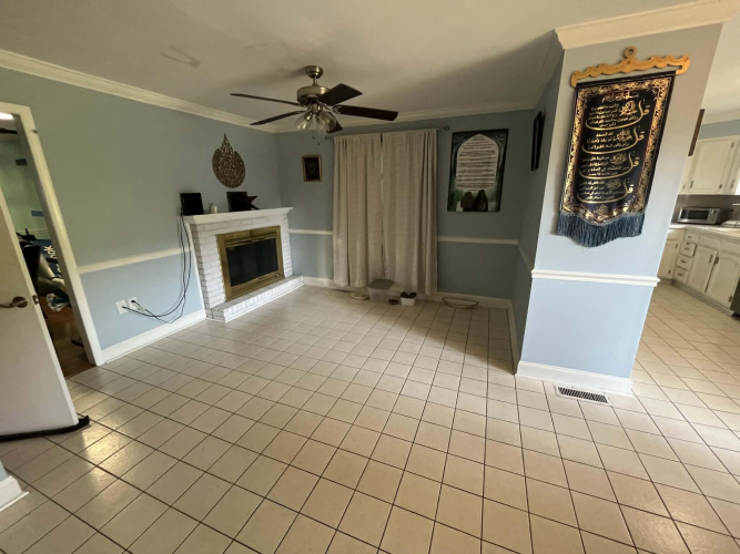 Listing Image 23