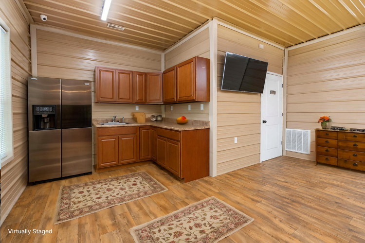 Listing Image 14