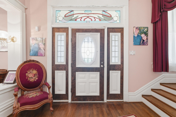 Listing Image 11