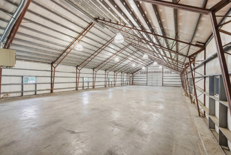 Listing Image 106