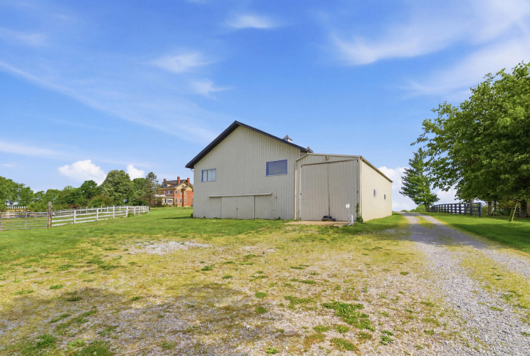Listing Image 110