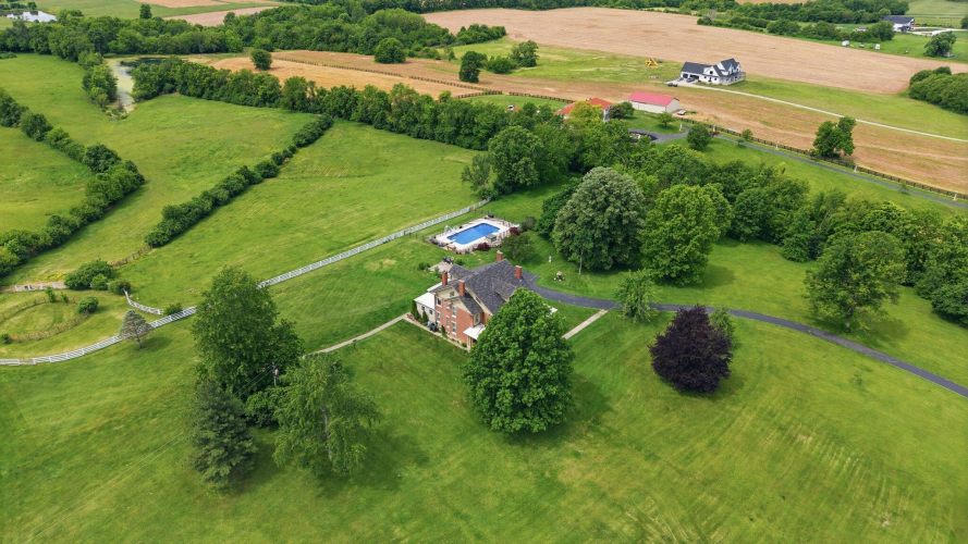 Listing Image 75