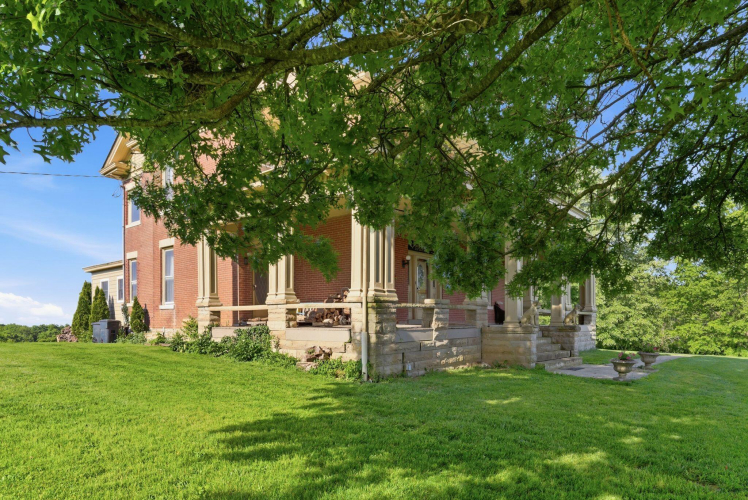 Listing Image 79