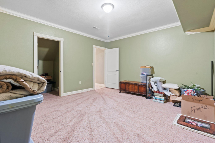 Listing Image 39