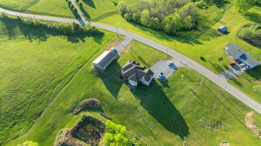 Listing Image 64