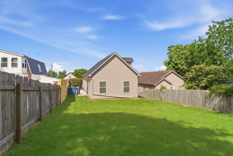 Listing Image 42