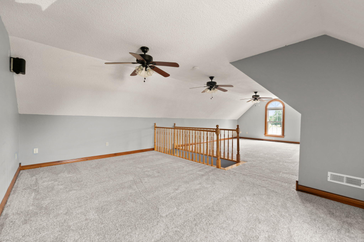 Listing Image 55