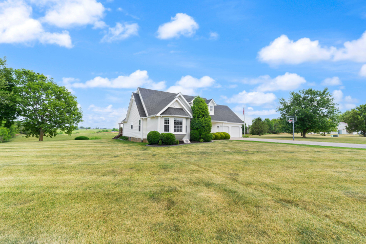 Listing Image 69