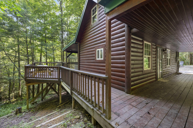 Listing Image 4