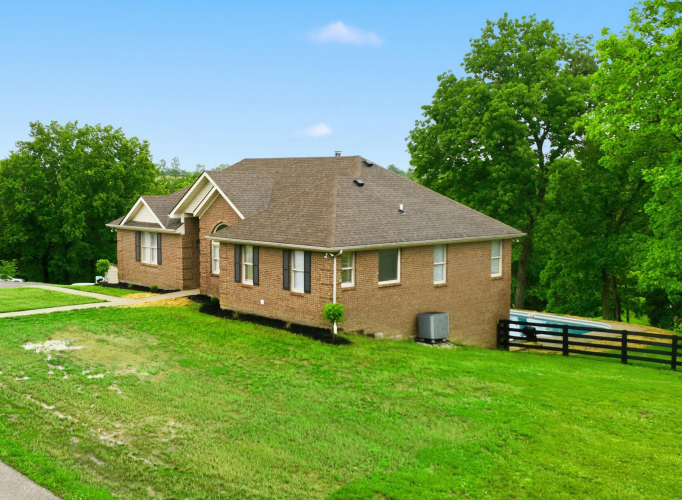 Listing Image 55