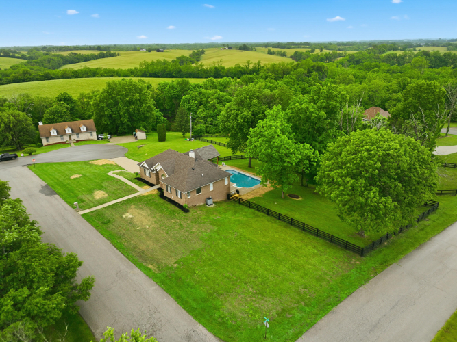 Listing Image 57