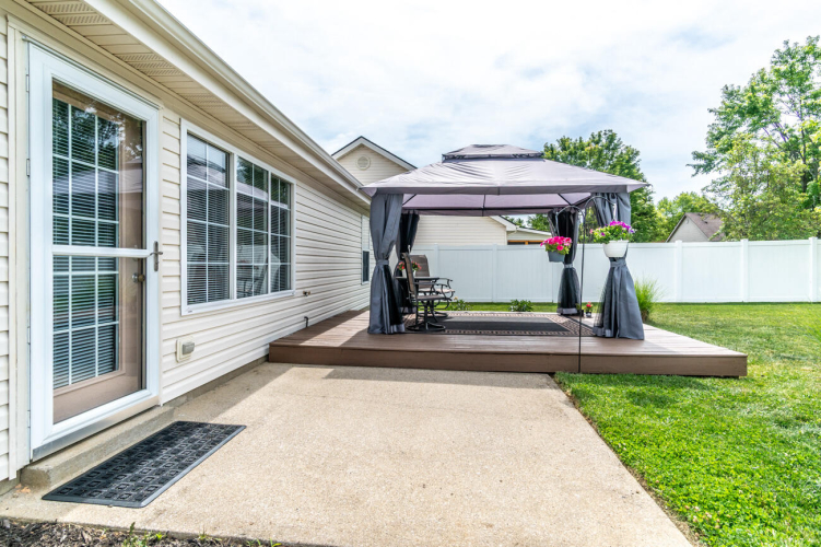 Listing Image 13