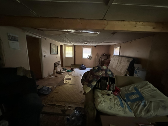 Listing Image 18