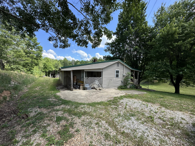 Listing Image 9