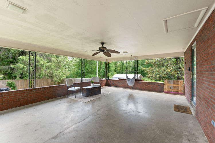Listing Image 62