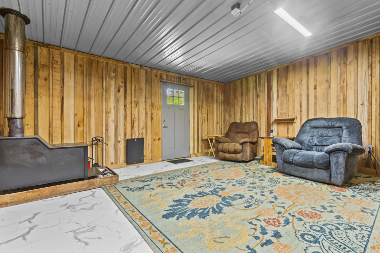 Listing Image 25