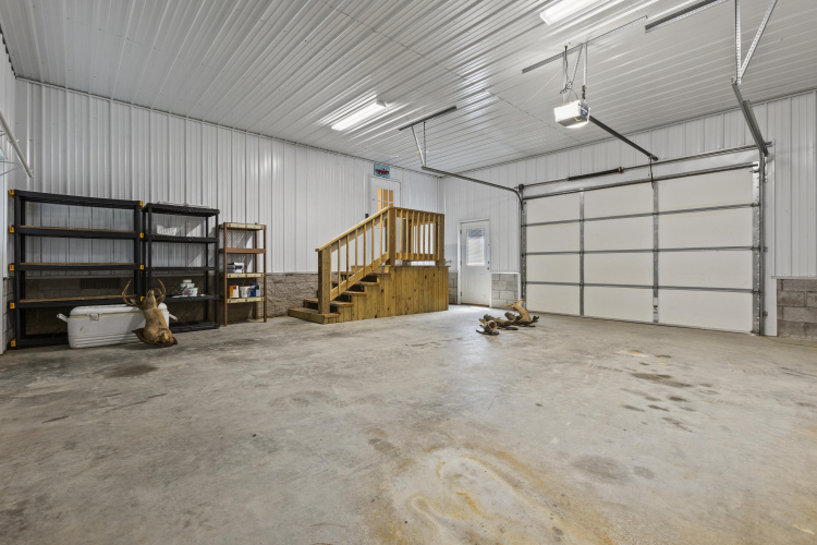 Listing Image 40