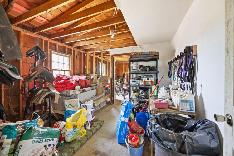 Listing Image 34