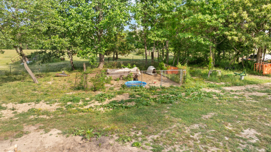 Listing Image 46