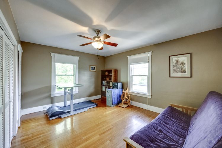 Listing Image 32