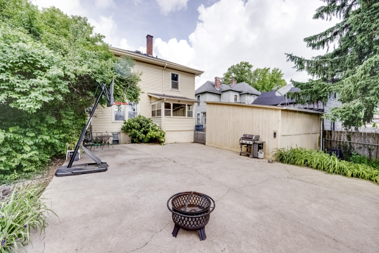 Listing Image 60