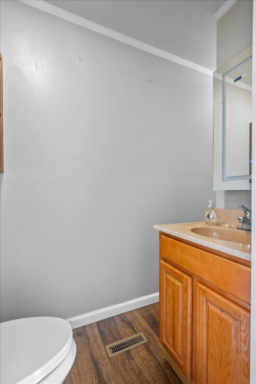 Listing Image 54