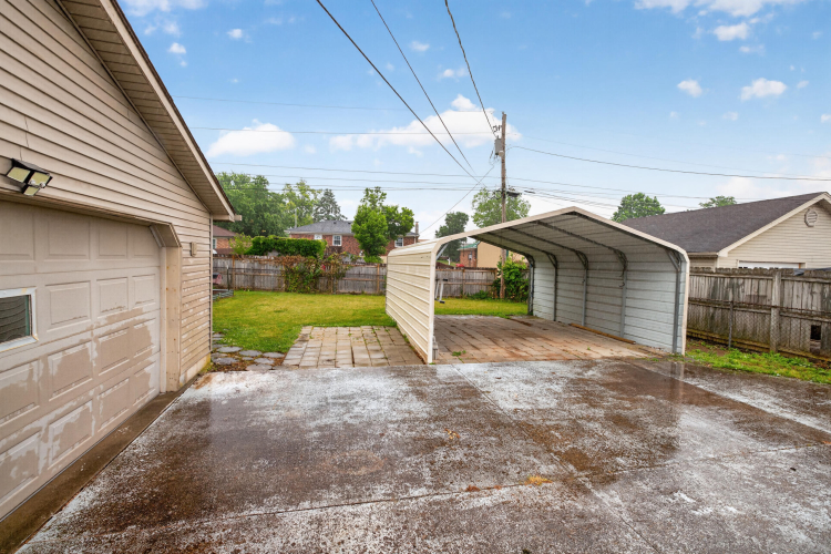 Listing Image 20