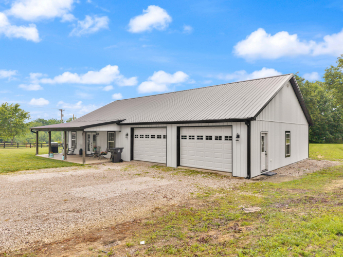 Listing Image 32