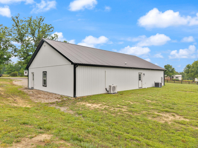 Listing Image 36