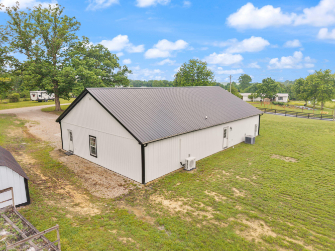 Listing Image 42