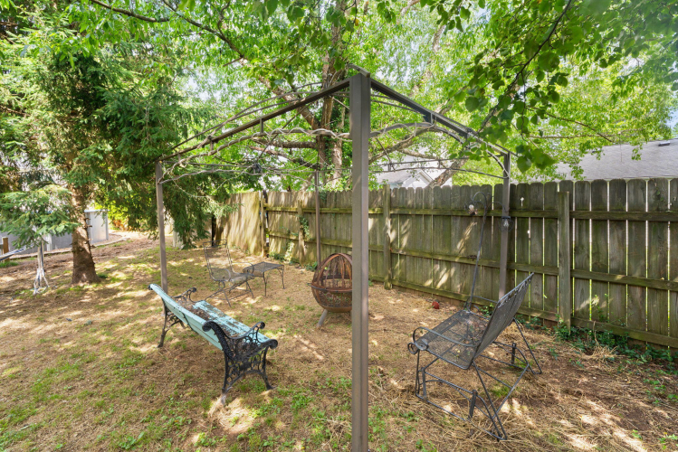 Listing Image 48