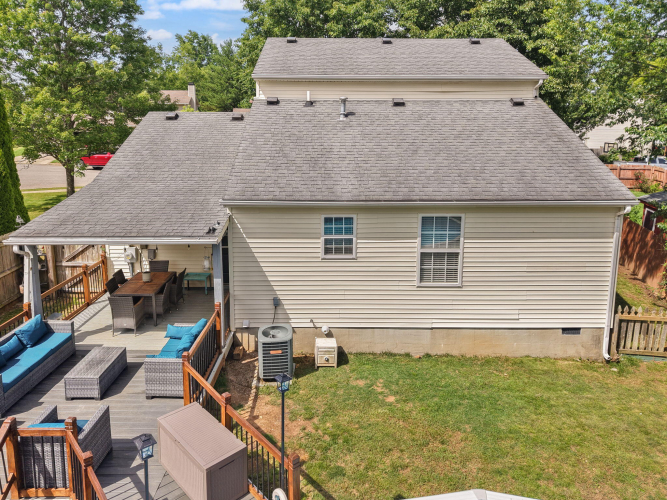 Listing Image 76