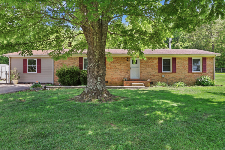 Listing Image 3