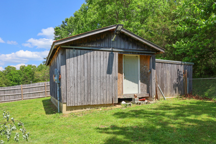 Listing Image 40