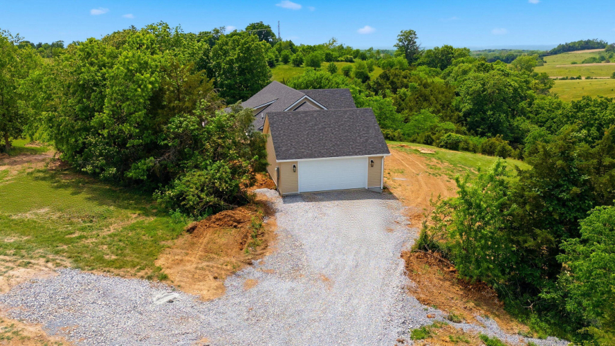 Listing Image 52