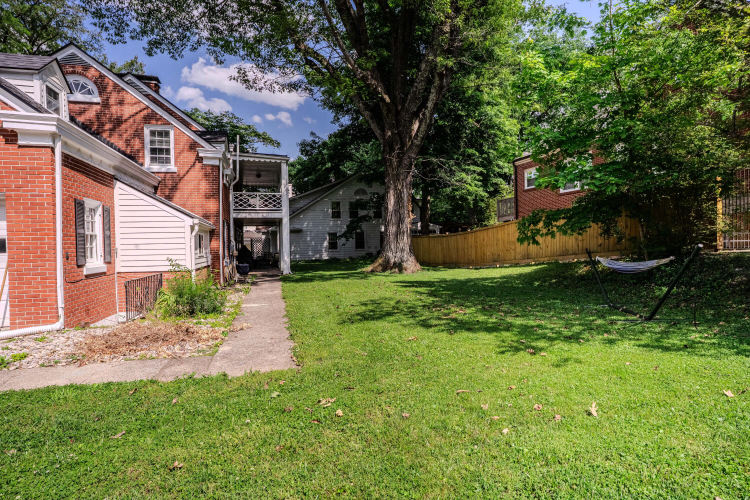 Listing Image 38