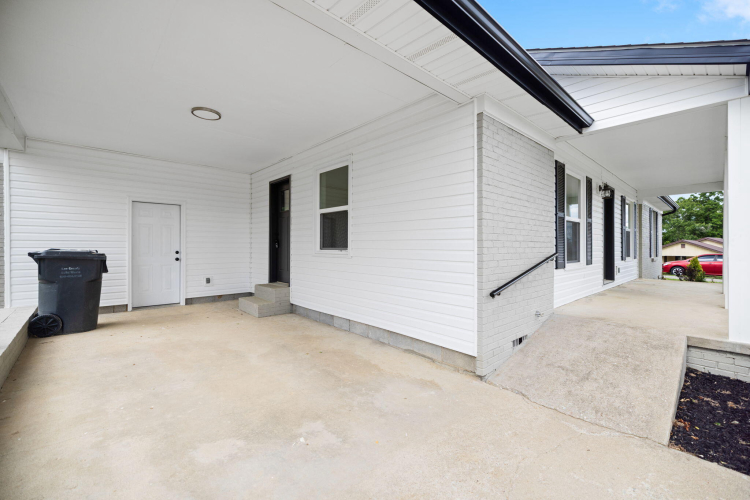 Listing Image 30