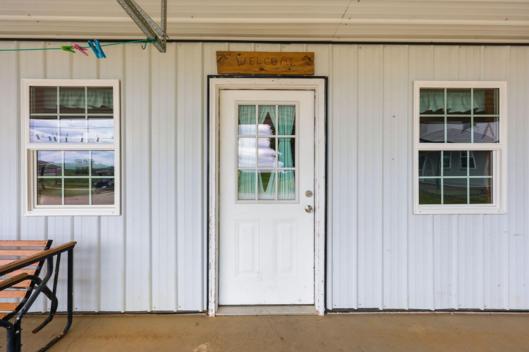Listing Image 43