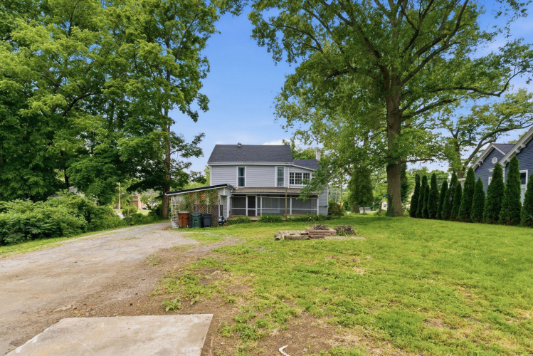 Listing Image 52