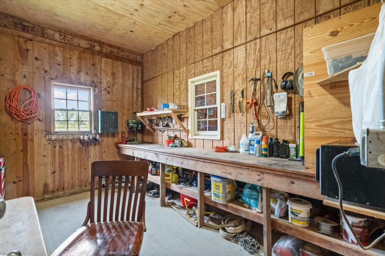 Listing Image 47