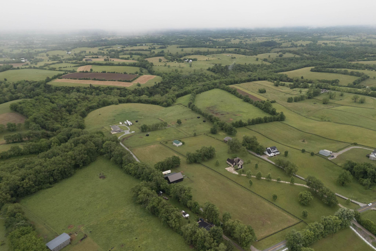 Listing Image 43