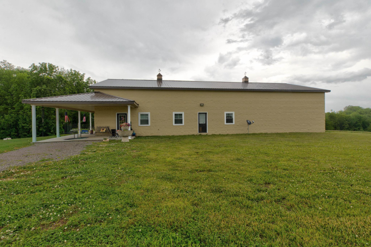 Listing Image 6