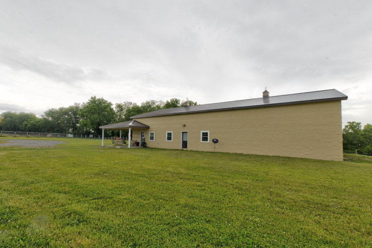 Listing Image 7