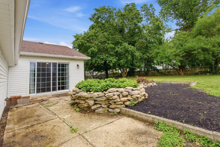 Listing Image 33