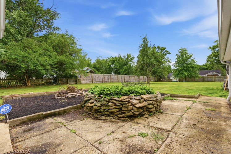 Listing Image 34