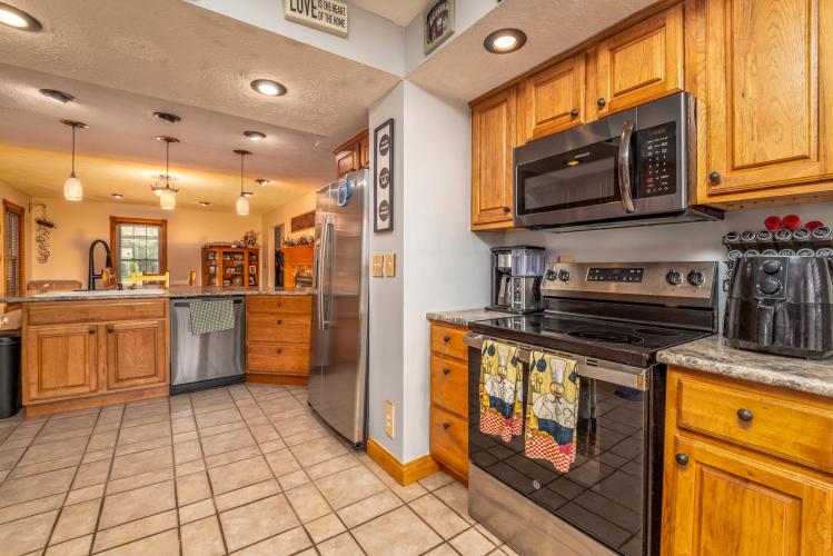 Listing Image 22